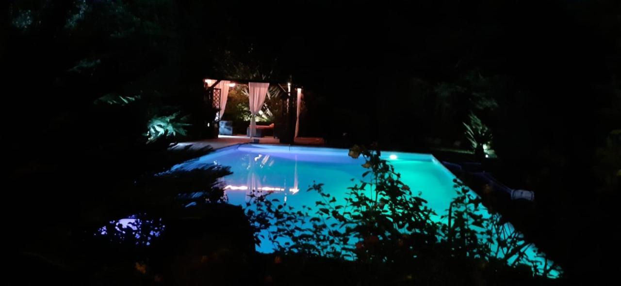 Villa Con Piscina Canale Monterano Dış mekan fotoğraf